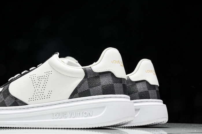1V SNEAKERS 1V0425-105