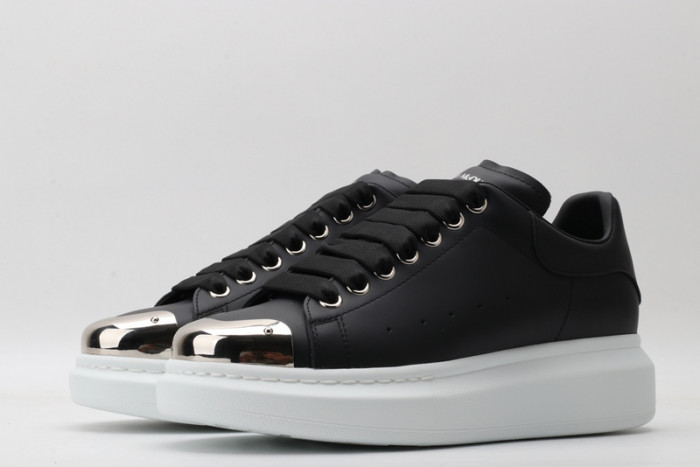 A1exa*der Mcqv*en SNEAKERS MC5563-058