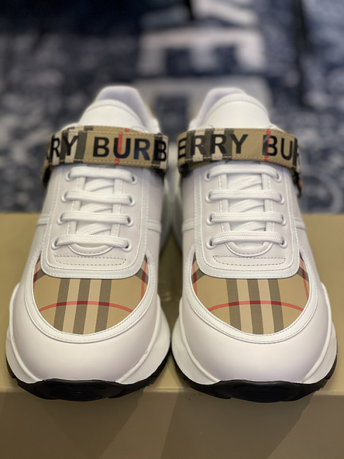 bby sneaker by0065