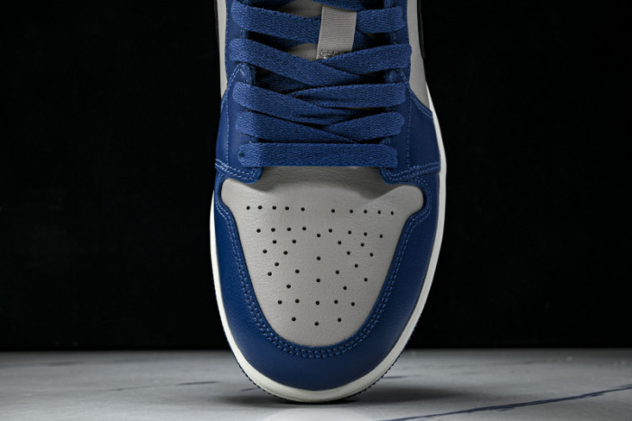 Air Jordan 1 Low French Blue College Grey DC0774-402