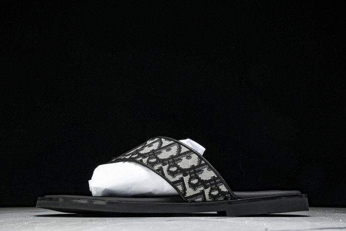 D10r SLIPPERS DS258-078