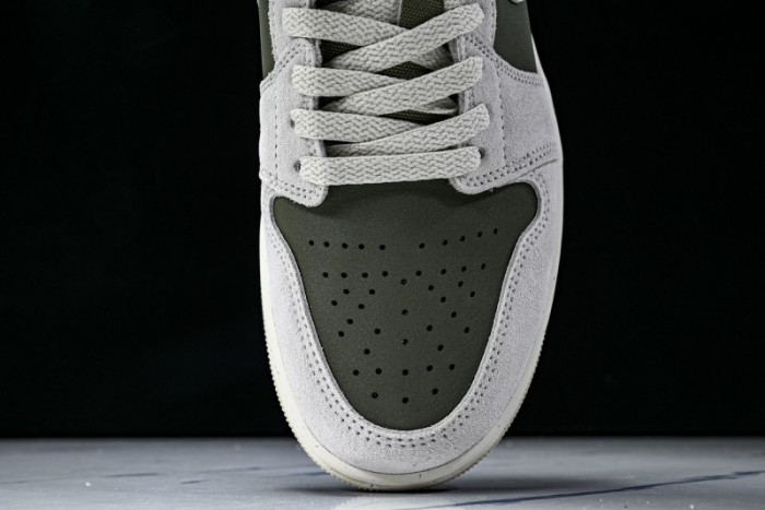 AIR Jordan 1 Low SE Medium Olive Sail HV4089-201