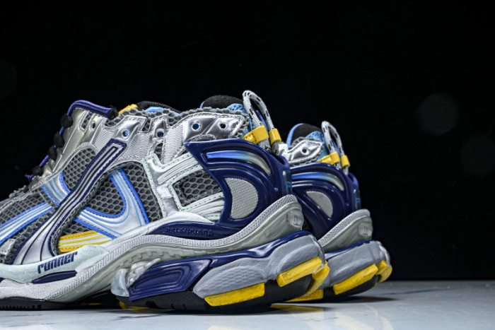 BLCG RUNNER SNEAKER W3RNY00134
