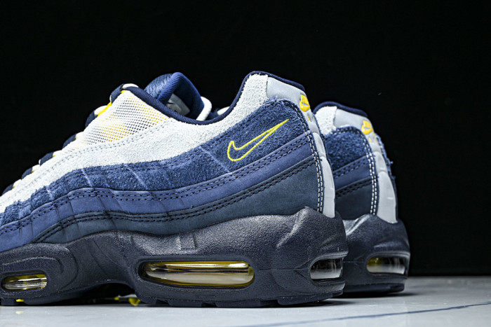 Nike Air Max 95 SB Eric Koston Obsidian Speed Yellow HQ8492-400