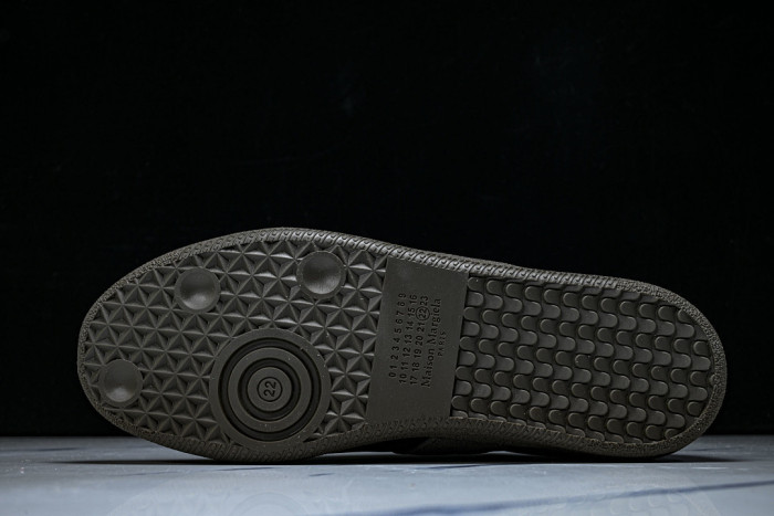 MM MM-056