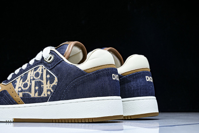 D10R B27 SNEAKERS BNOP235-096