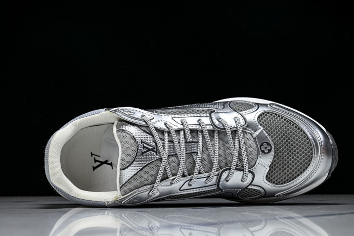 1V SHOES 1VS33