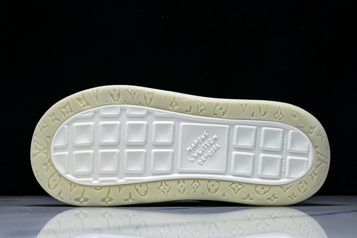 1V SHOES 1VS48