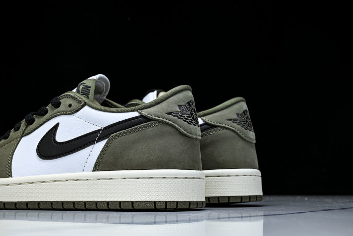 Air Jordan 1 Retro Low OG Medium Olive HQ6998-200