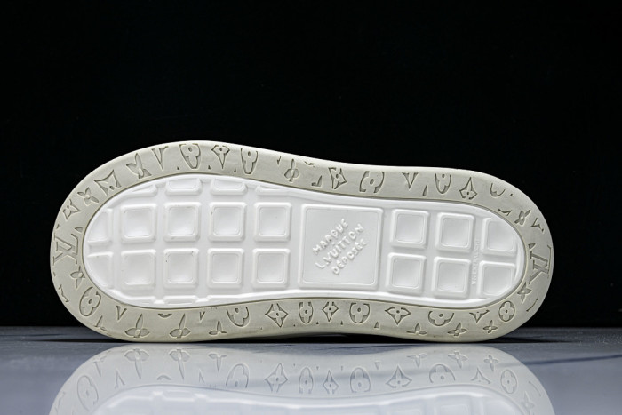 1V SHOES 1VS46