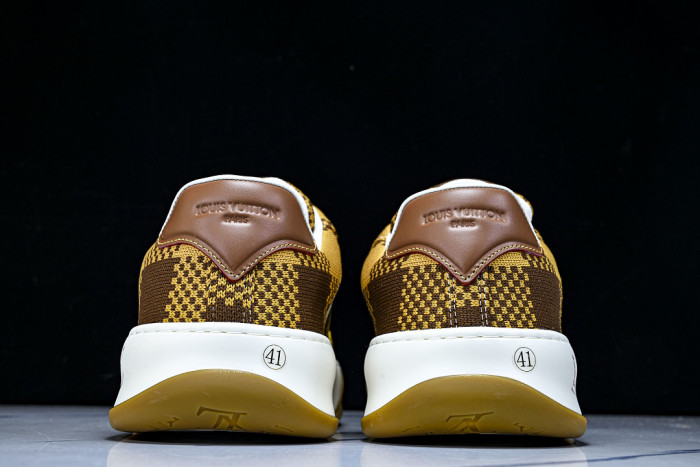 1V SHOES 1VS42