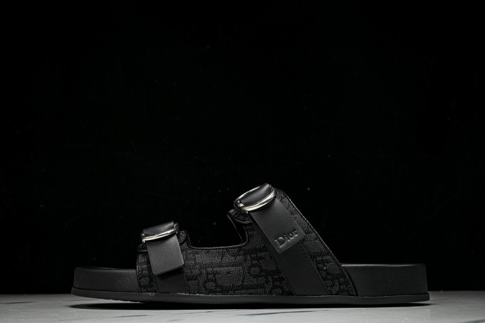 D10r SLIPPERS DS258-092