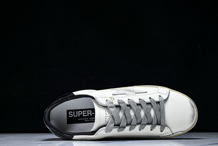 G01den G003e SNEAKERS GGS00030