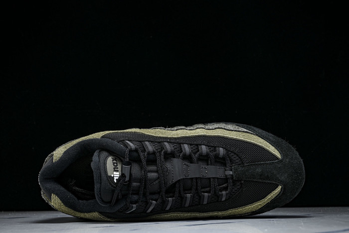 Undefeated x Nike Air Max 95 