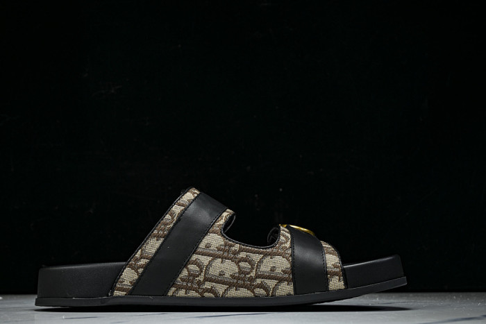 D10r SLIPPERS DS258-093