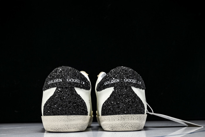 G01den G003e SNEAKERS GGS00050