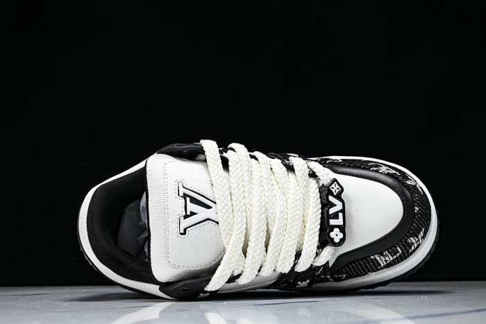 1V TRAINER 1VTR148