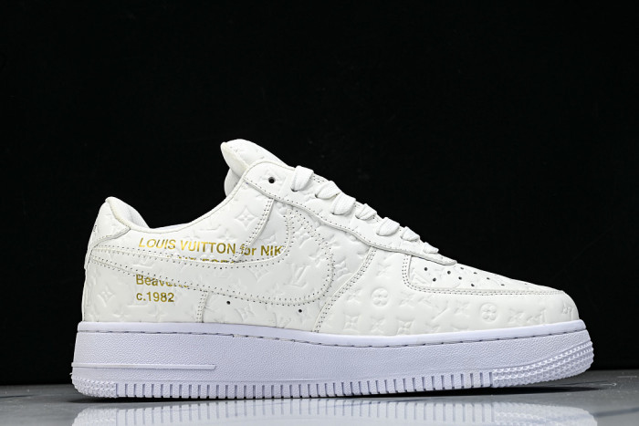 1V X Nike Air Force 11V0425-546