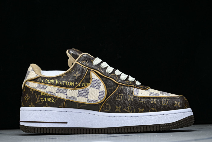 1V X Nike Air Force 11V0425-547