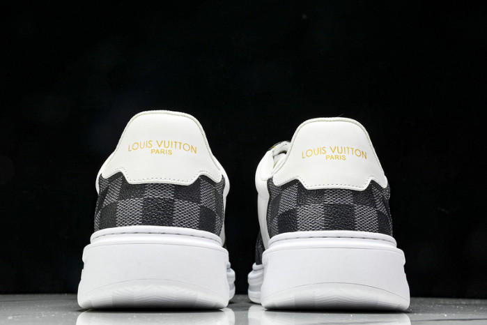 1V SNEAKERS 1V0425-105