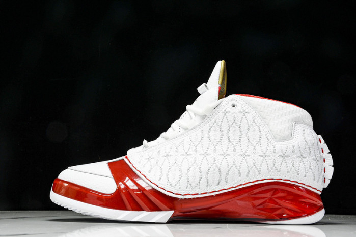 Air Jordan 23 OG ''White Varsity Red'' 318376-161