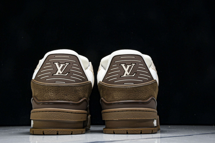 1V TRAINER 1V0425-332