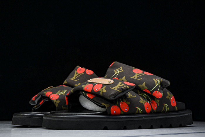 1*V SLIPPERS 11V0107-064