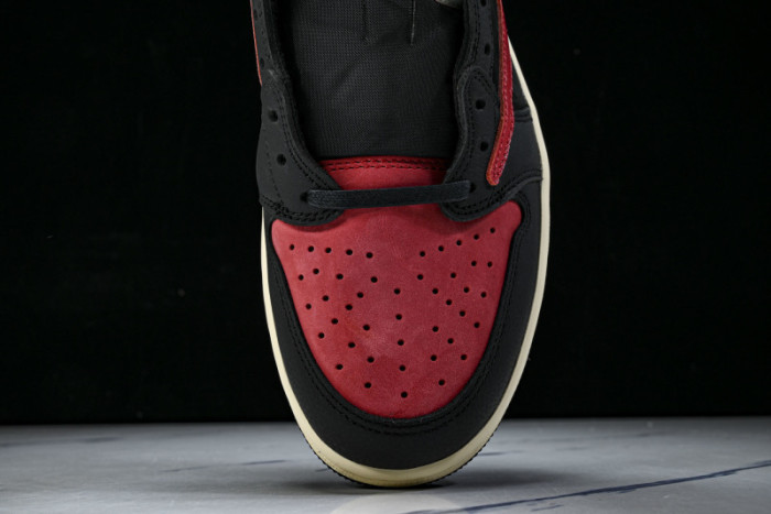 Travis Scott x Air Jordan 1 Low Bred DM7866-061