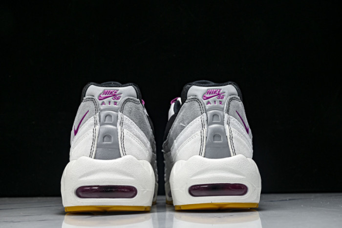 Nike Air Max 95 SB Cactus Flower HF7545-100