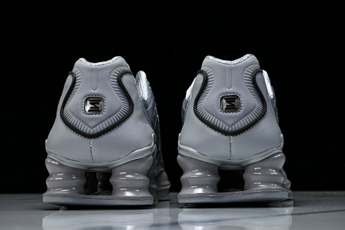 Nike Shox TL 