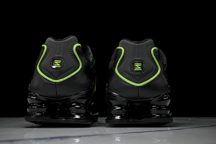 Nike Shox TL 