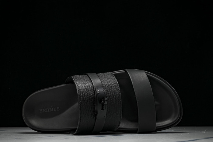 He*mes Slide CU526-2192