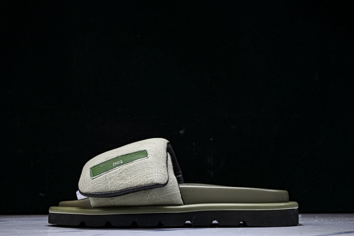 1*V SLIPPERS 11V0107-129