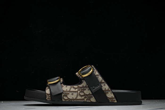 D10r SLIPPERS DS258-093