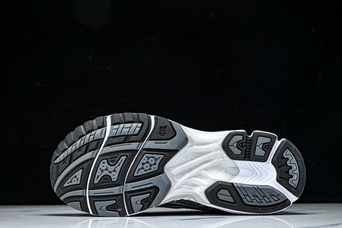 As1cs Gel-Kayano 14 