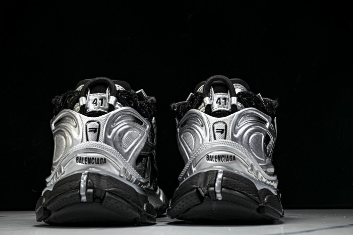 BLCG RUNNER SNEAKER WRNLD1125