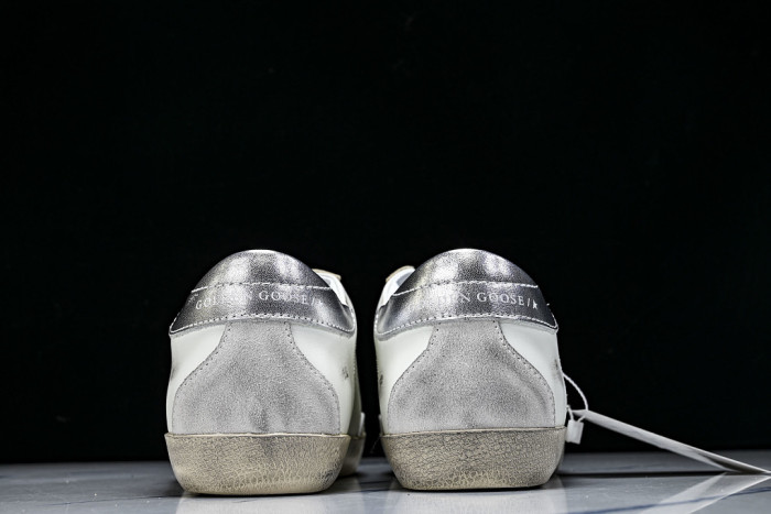 G01den G003e SNEAKERS GGS00010