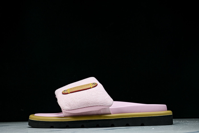 1*V SLIPPERS 11V0107-134