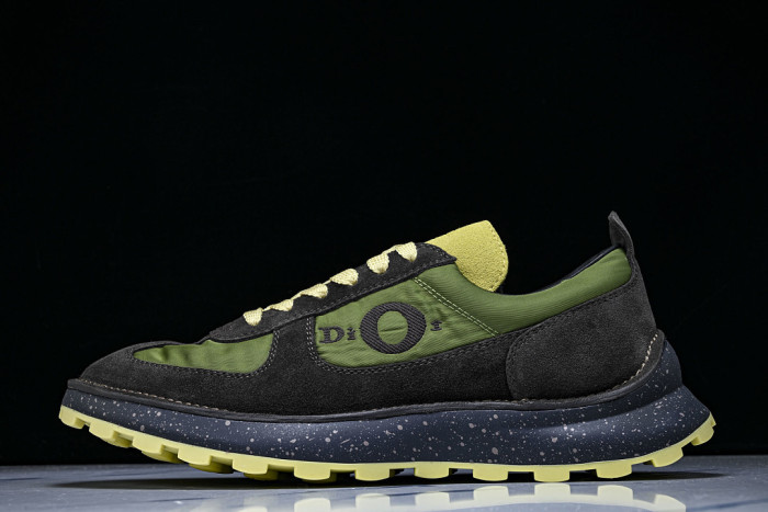 D10R Sneaker D897-238