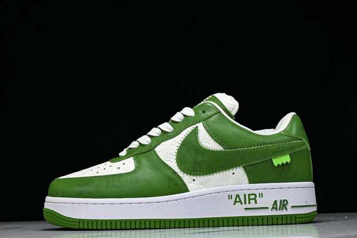 1V X Nike Air Force 11V0425-549