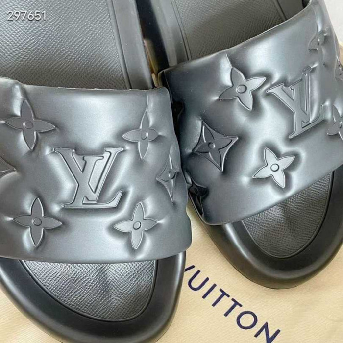 1*V SLIPPERS 11V0107-032