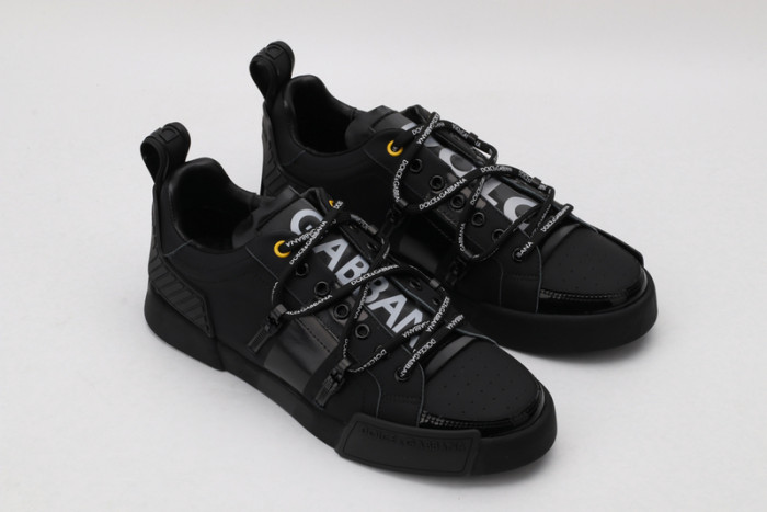 d.g. sneakers