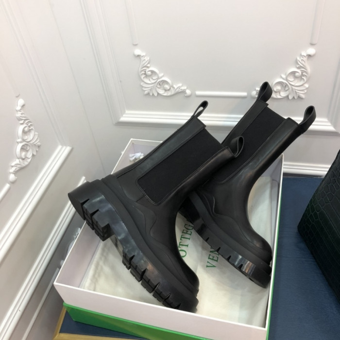 Bo*te*ga ve*ne*ta boots
