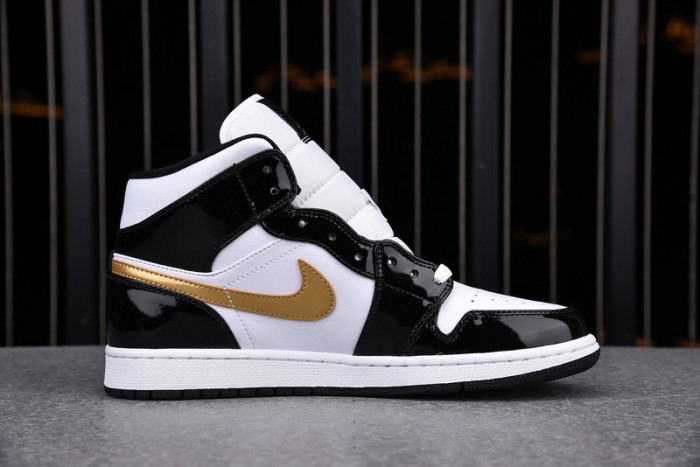 air jordan 1 mid patent 