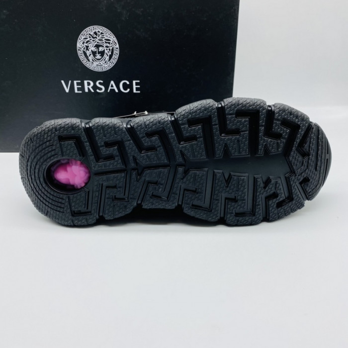vers chain reaction sneakers