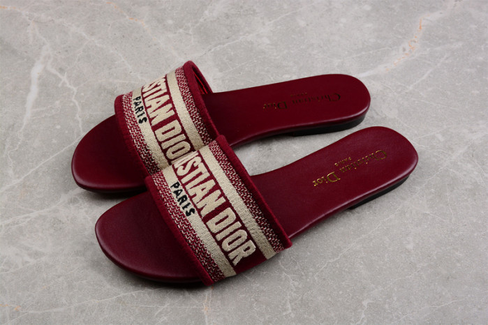 D*or slippers