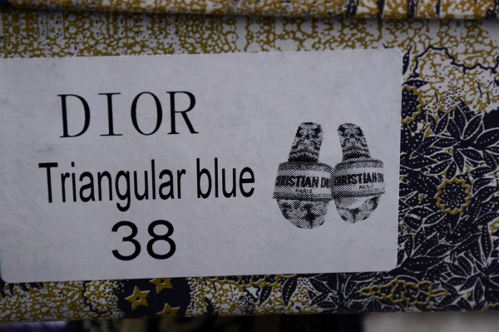 D*or slippers