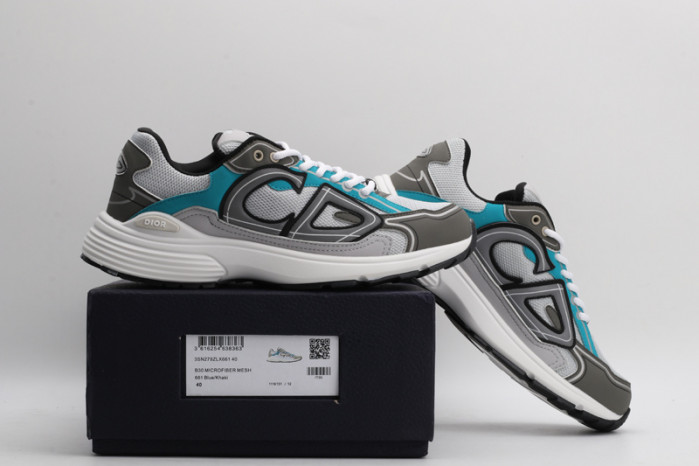 d10r b30 sneakers
