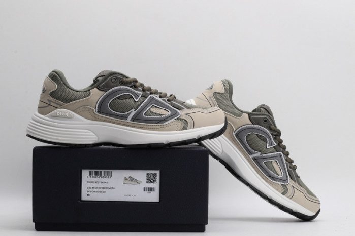 d10r b30 sneakers