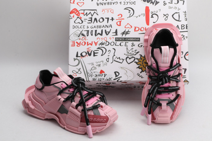 d.g. sneakers